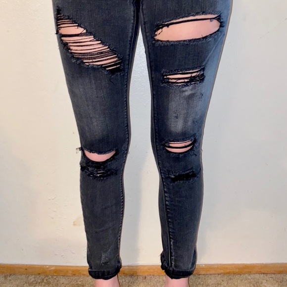 black skinny jeans - Picture 2 of 4